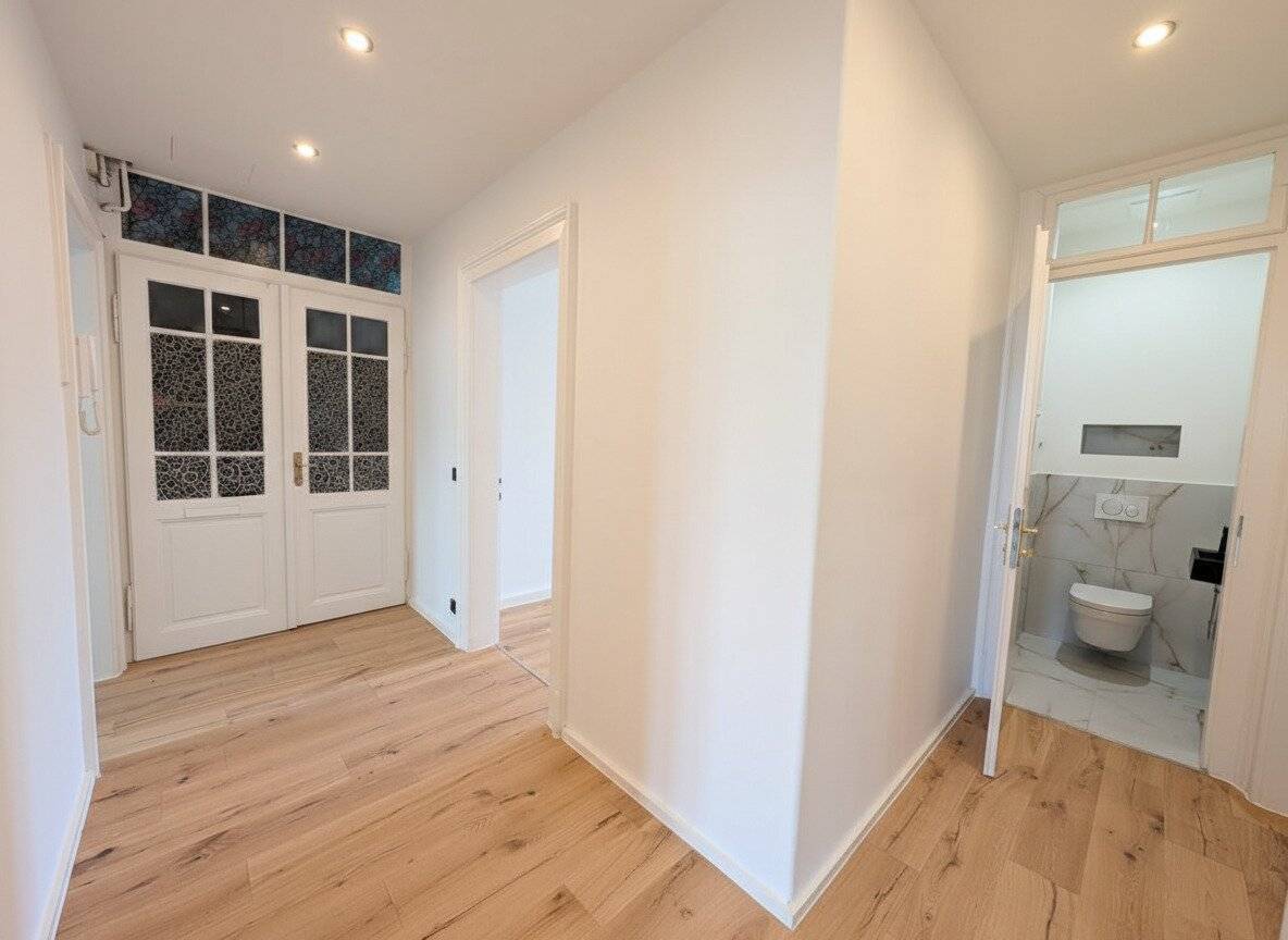 Komplett sanierter Altbau: 80 m² · 3 Zimmer · Balkon & Wintergarten in Graz-Eggenberg