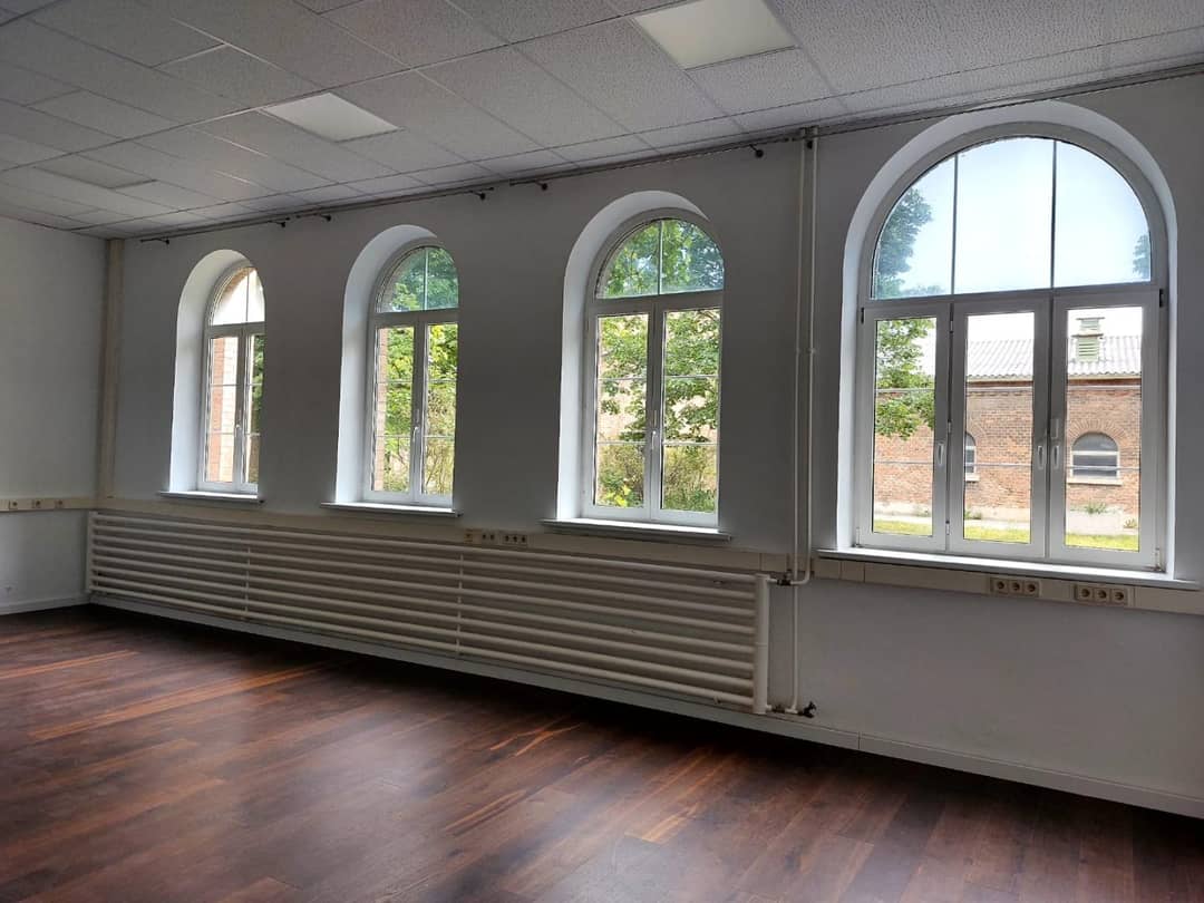 Bright Office in the Werkhaus St. Gabriel