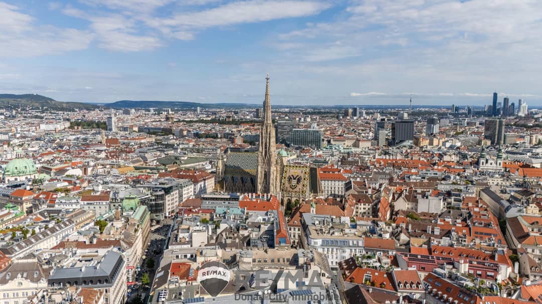 Dachgeschosswohnung mit Dachterrasse und Aufzug