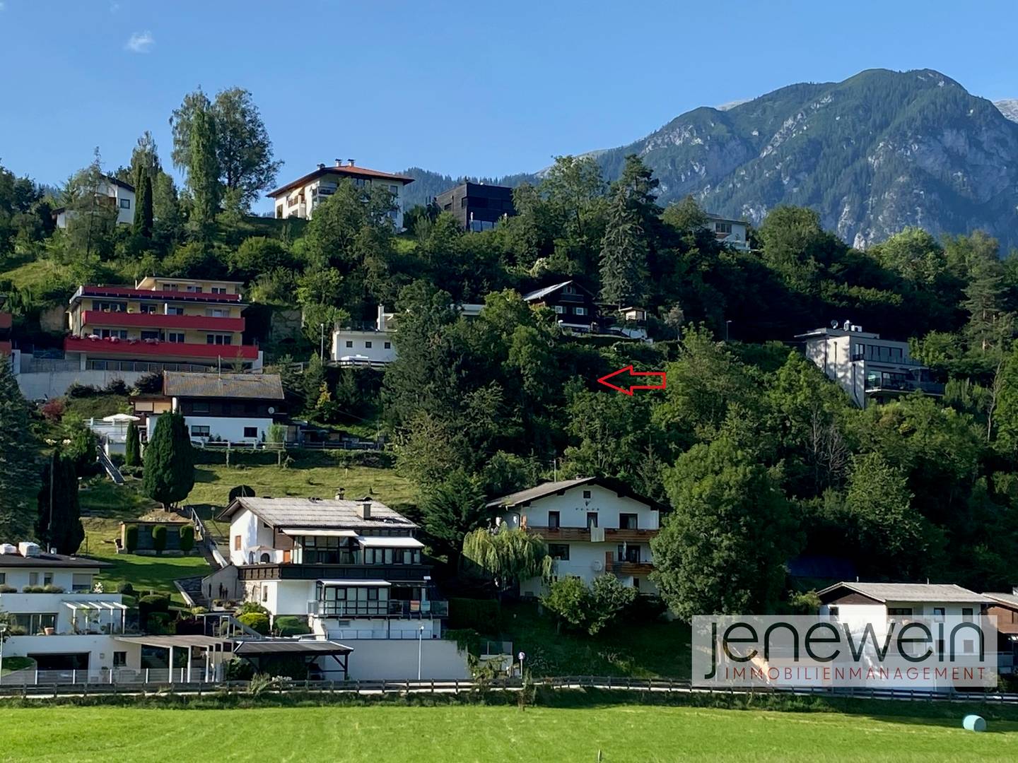 Sonniges Baugrundstück in Axams