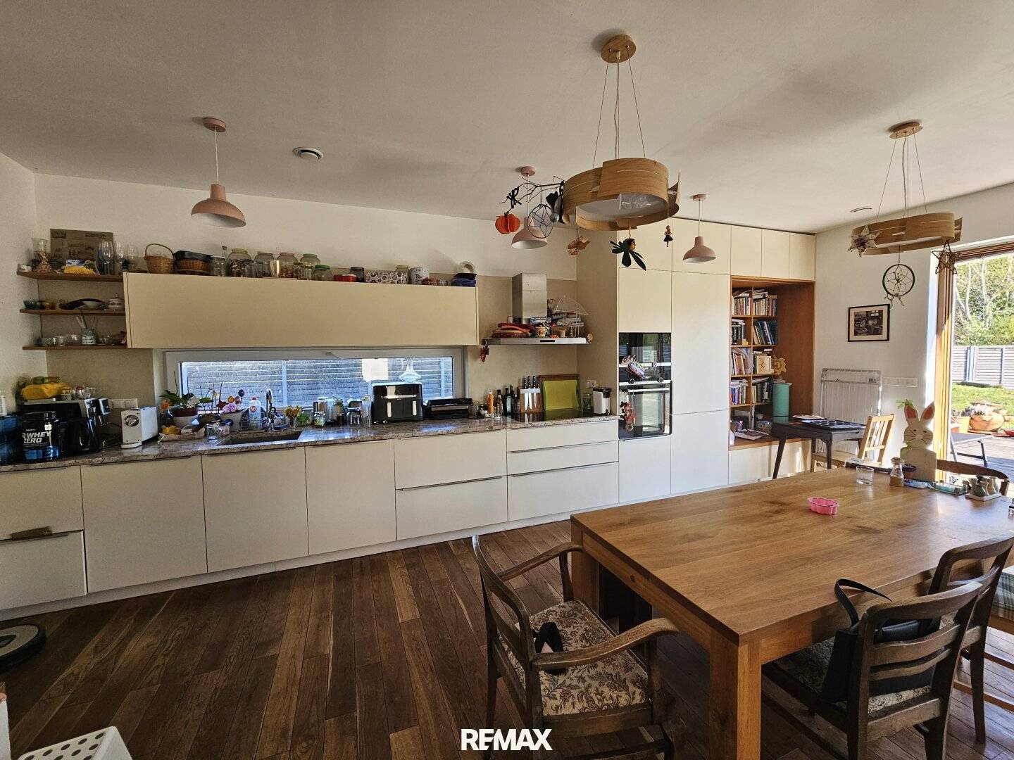 Bright House with 175 m²