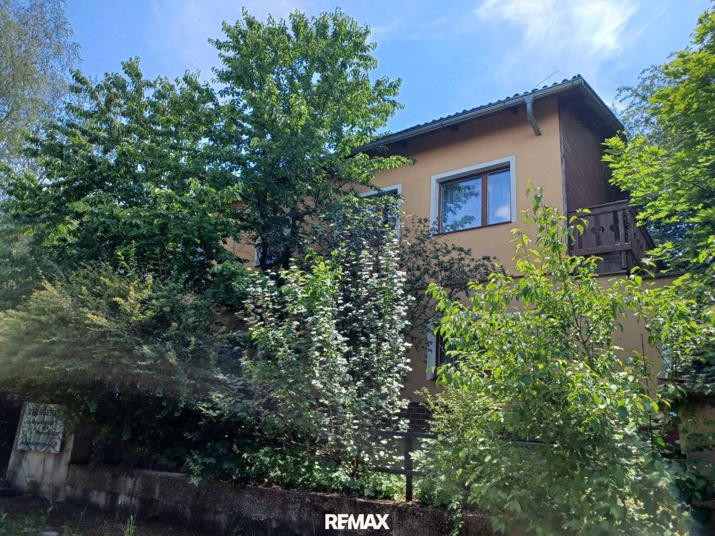 Einfamilienhaus in Alleinlage mit Garten