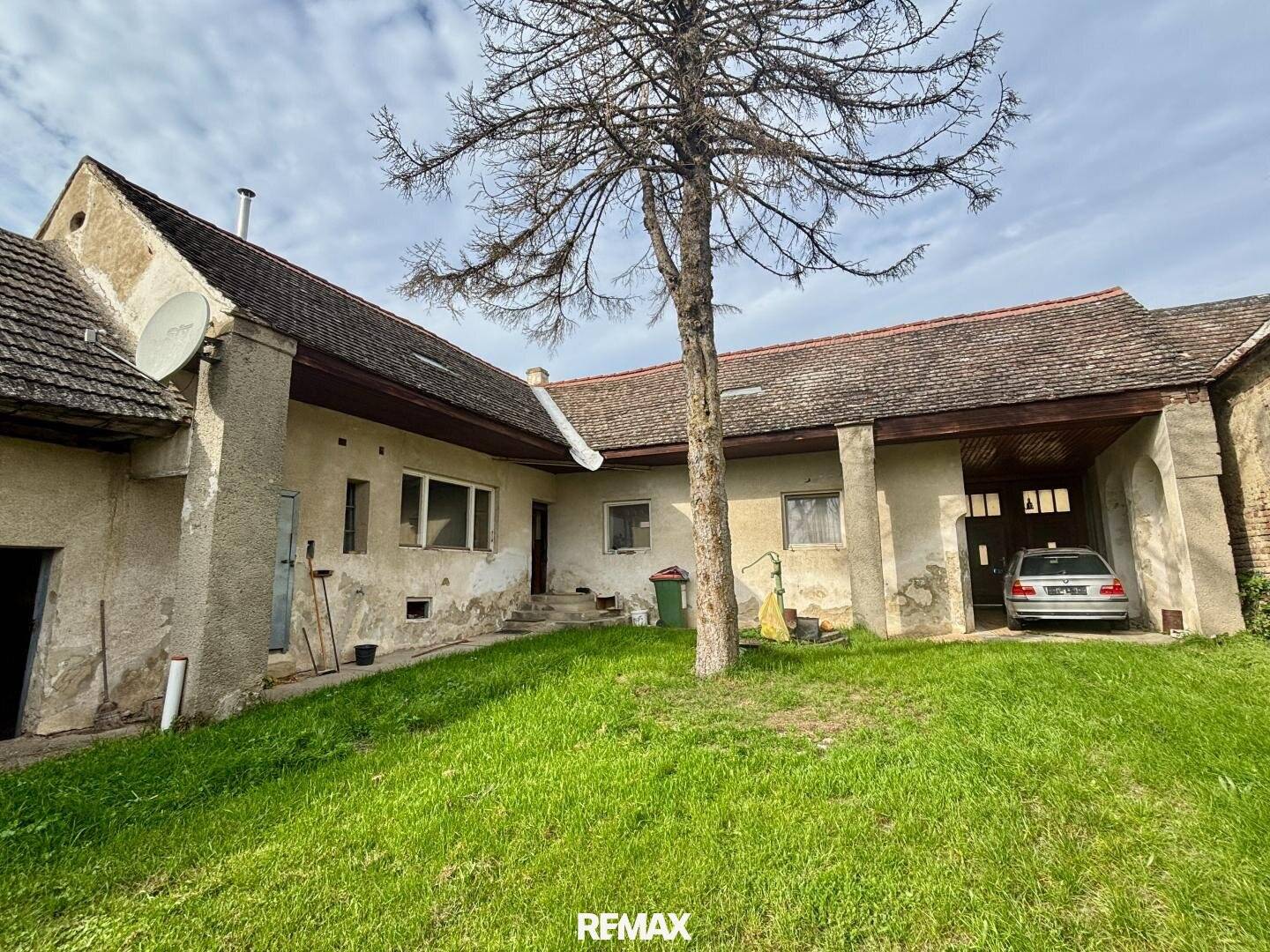 Great Potential on 756 m² – Renovation or New Build