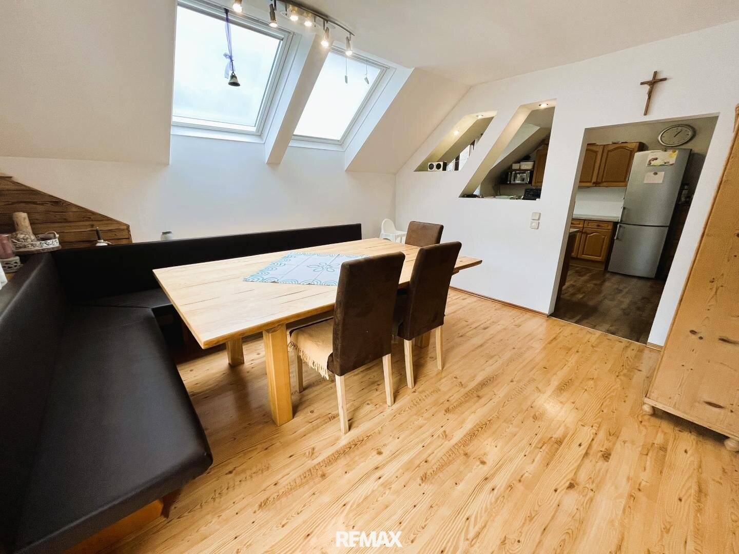 Family Home with PV System in Ofenbach