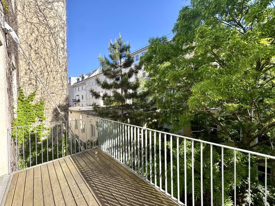 Geräumige 3-Zimmer-Wohnung mit Balkon
