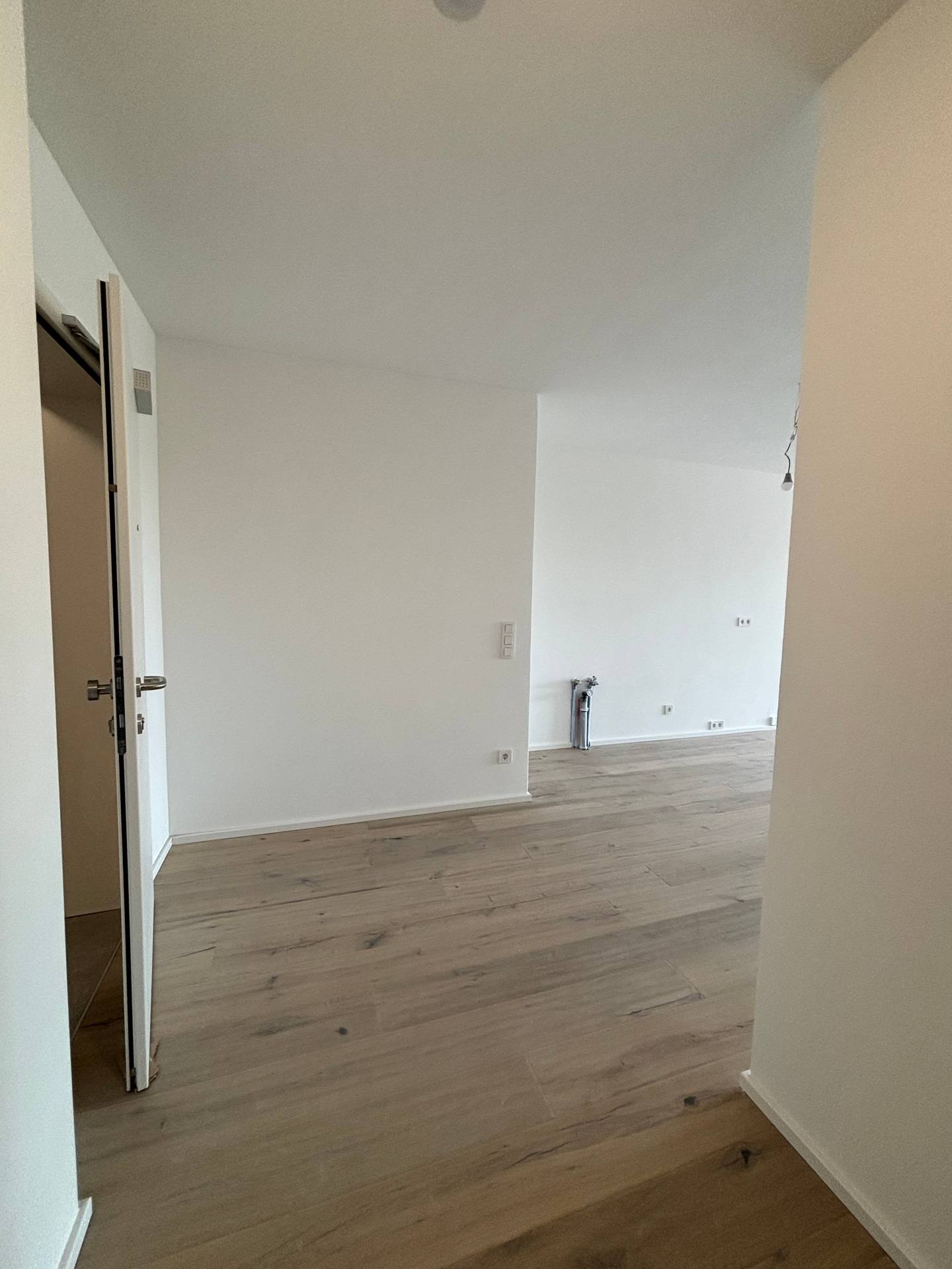 Bright 2-Room Apartment in Döbling