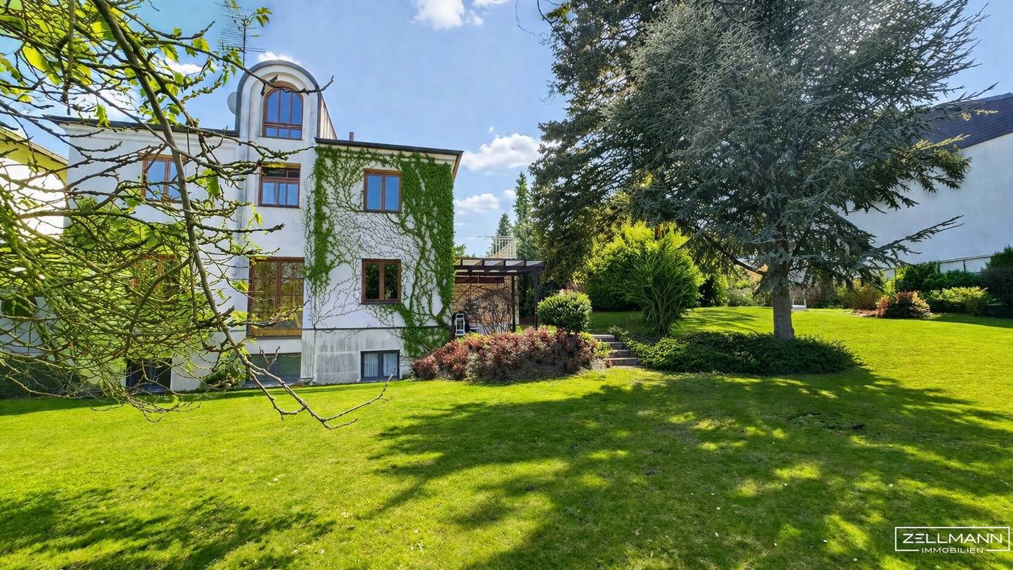 Family House with Garden Winter Garden and Sauna in Hietzing