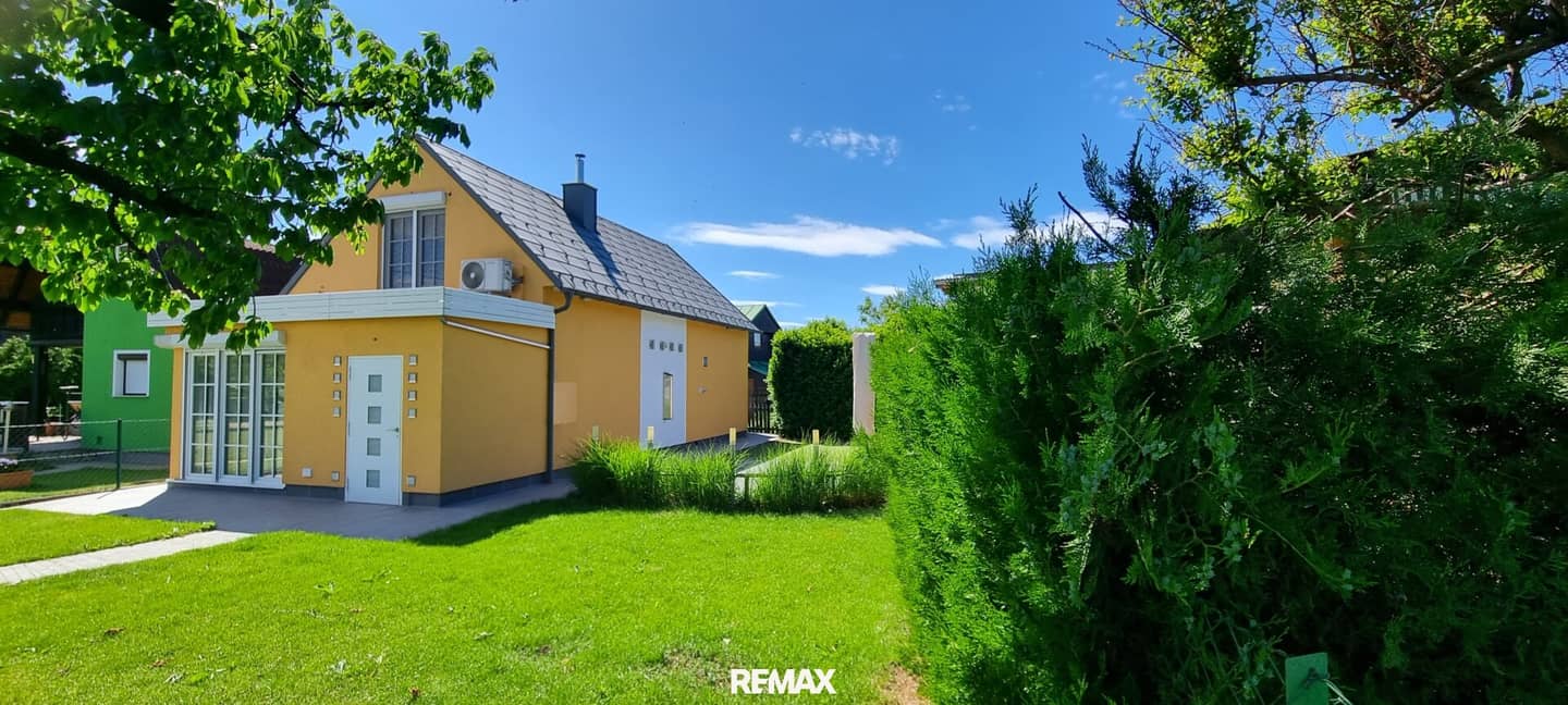Neuwertiges Haus in Kleingarten auf Eigengrund - zum ganzjährigen Wohnen