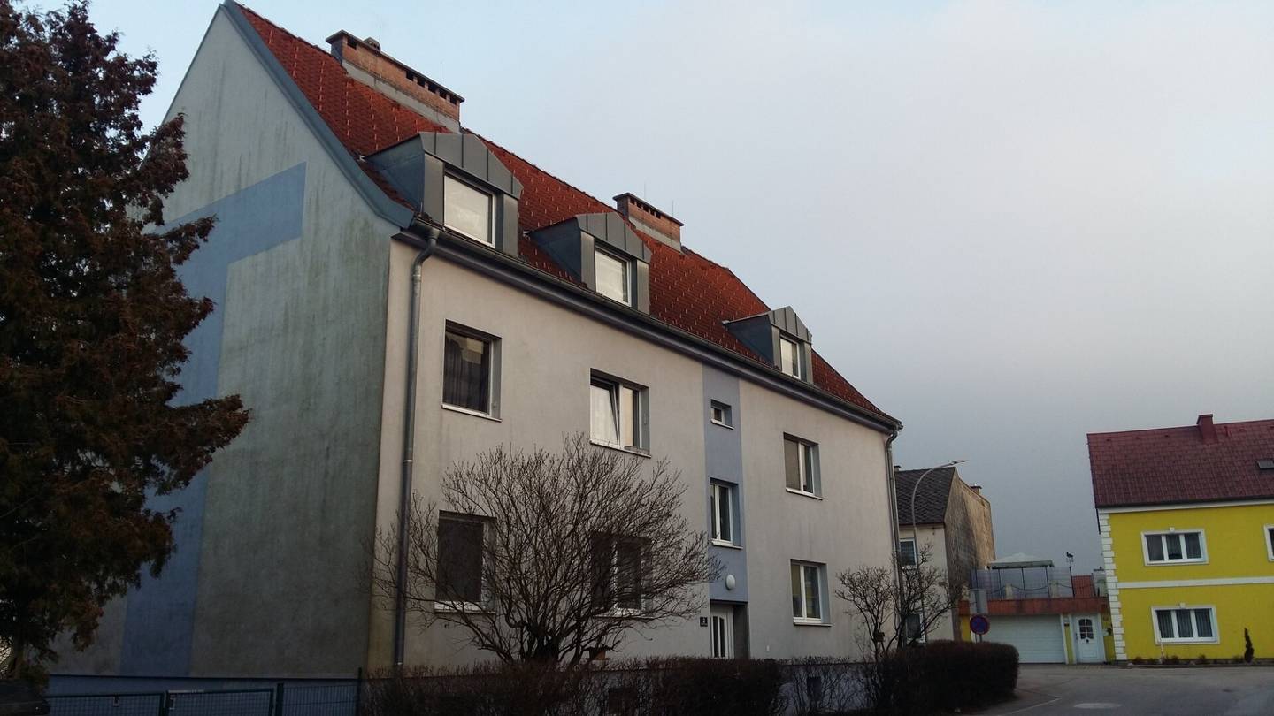 Apartment with indefinite lease