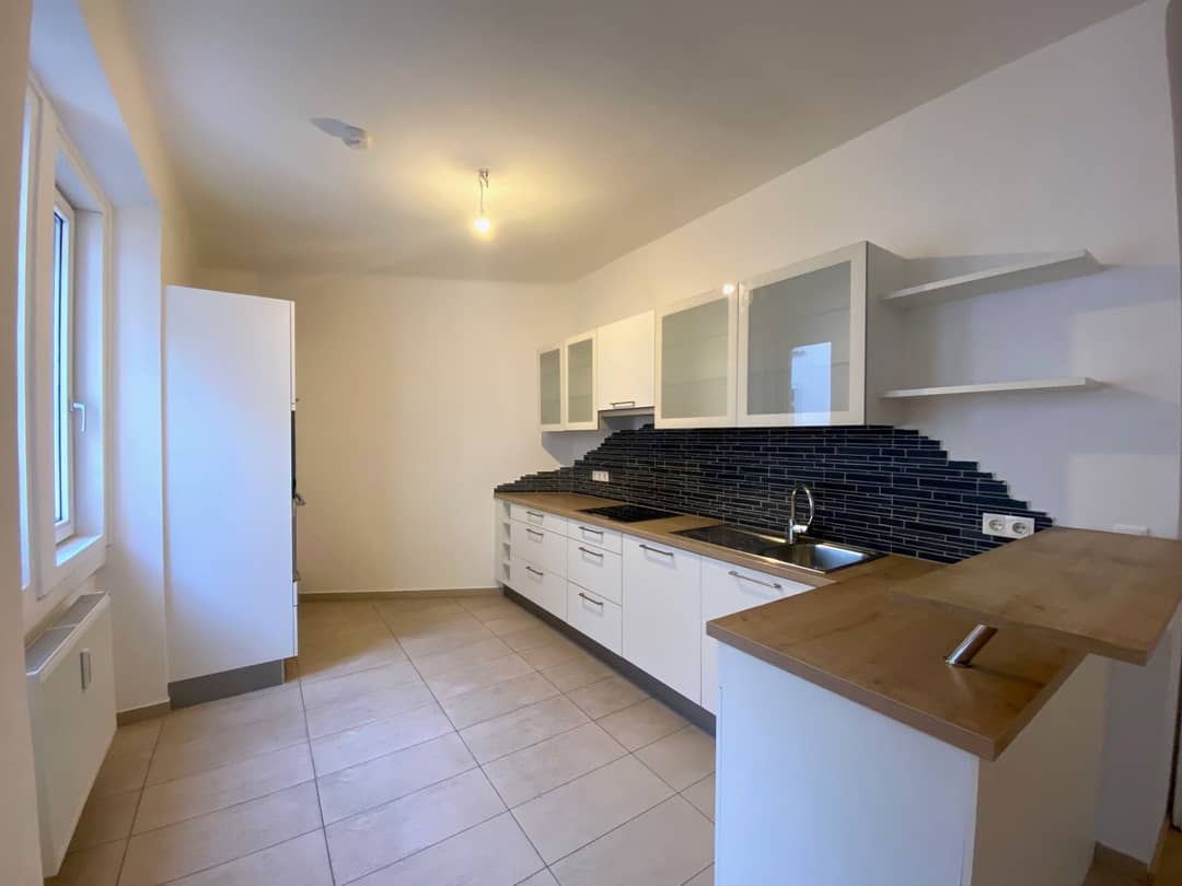 Apartment near Stephansplatz with open kitchen