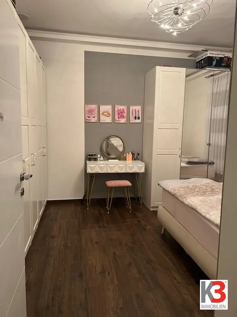 Maxglan central ground floor apartment renovated