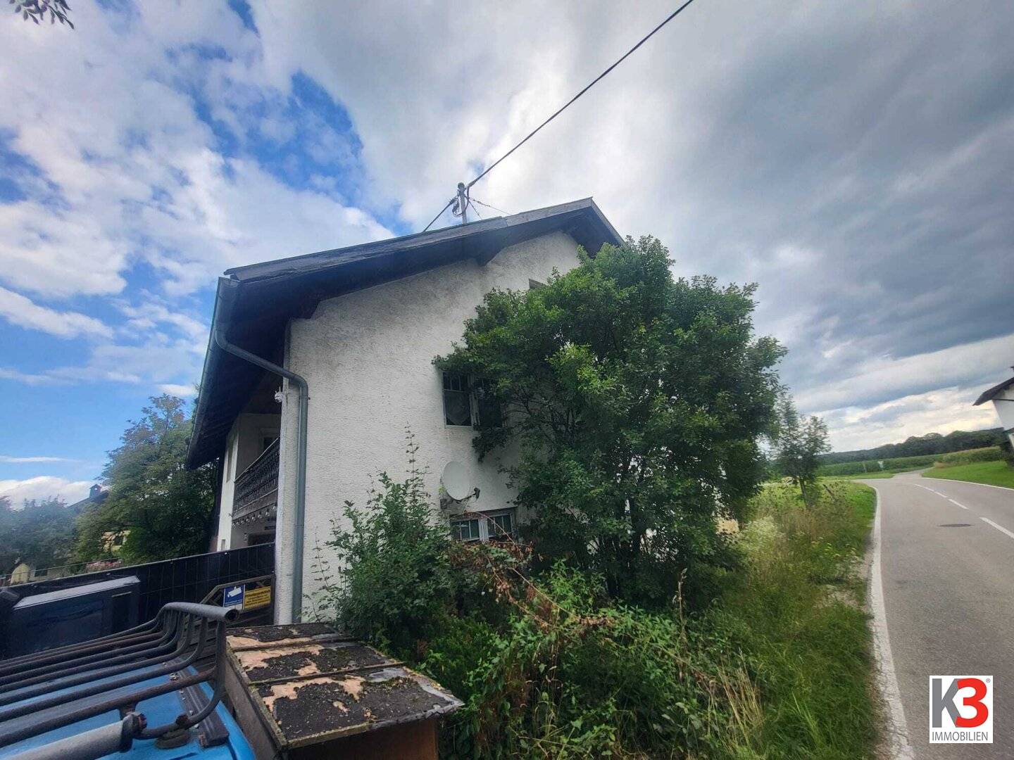 Sanierungsbedürftiges Haus mit Grundstück