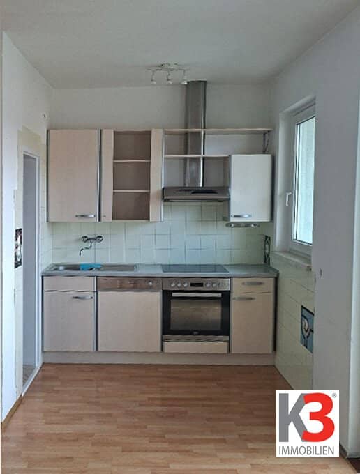 Wohnung im Süden mit Loggia nahe Hauptbahnhof