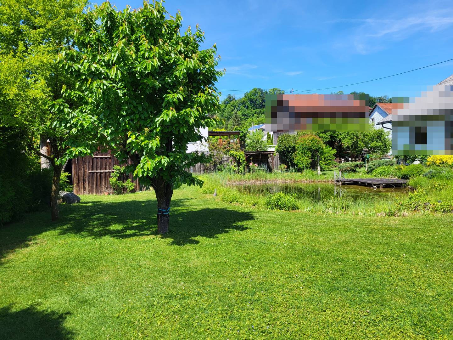 Baugrundstück mit Schwimmteich in Neuzeug