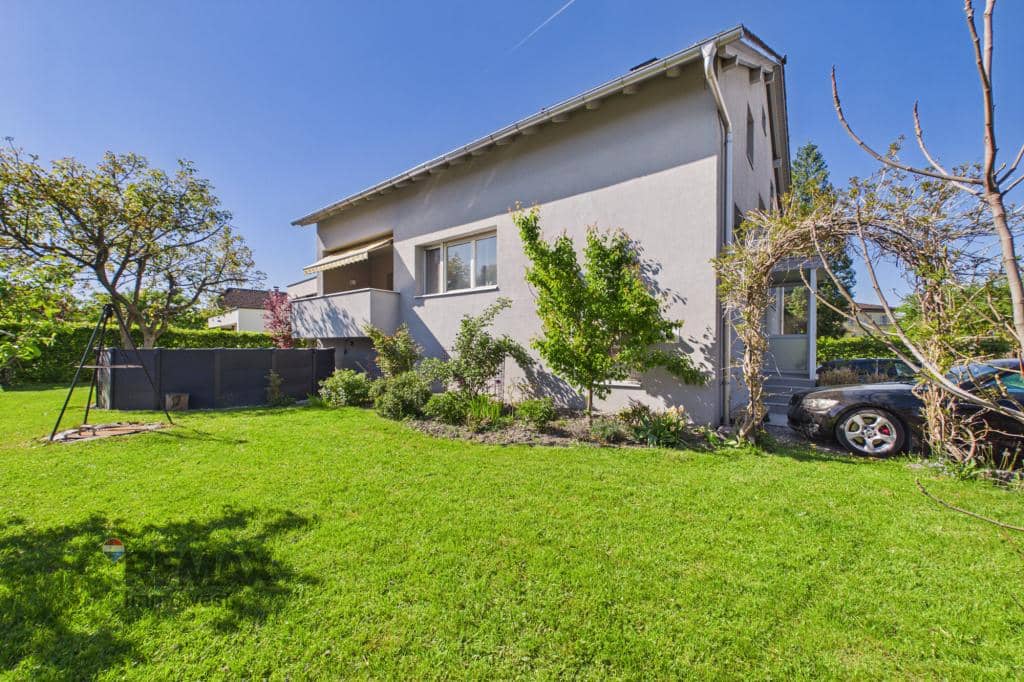 Großzügiges Einfamilienhaus mit Potenzial in Altach
