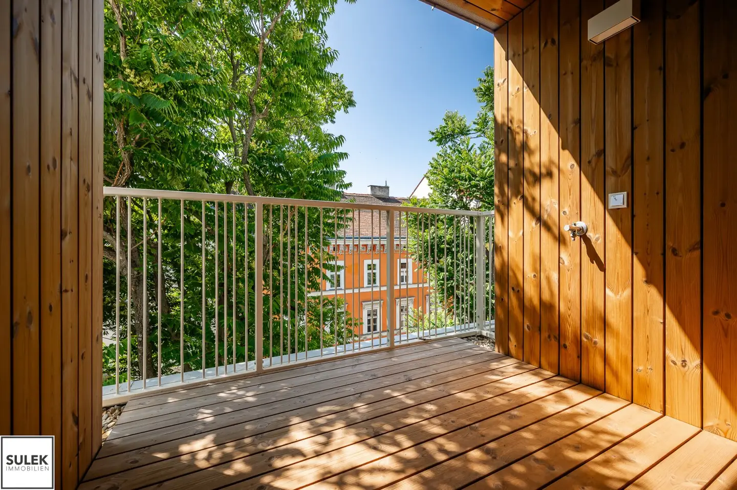 Gemütliche Stadtwohnung mit Terrasse nahe Mariahilfer Straße / Westbahnhof - Zweitbezug
