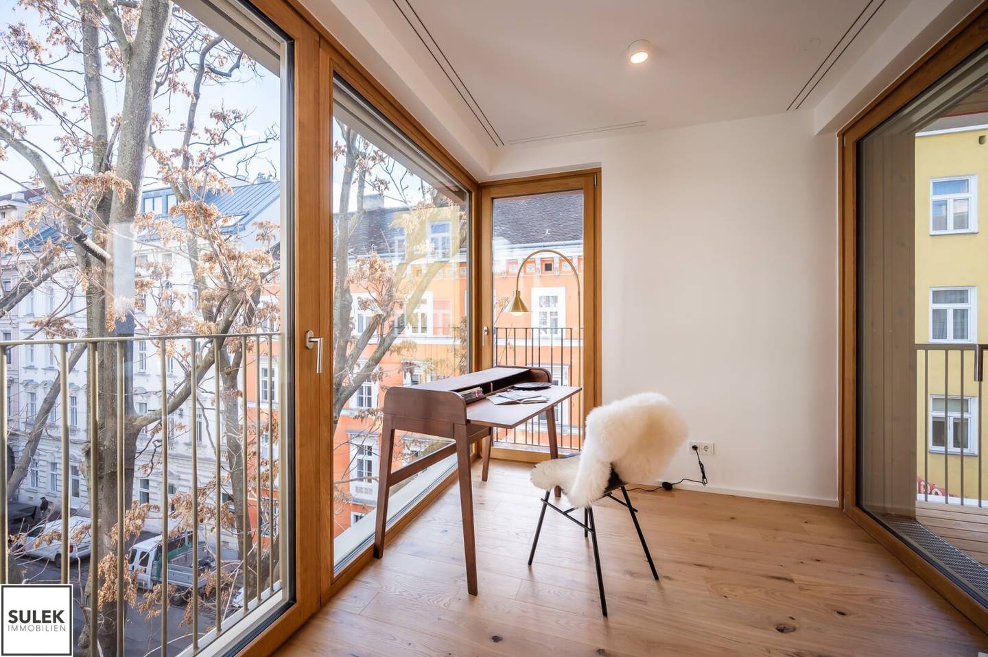 New build apartment with south loggia and Miele