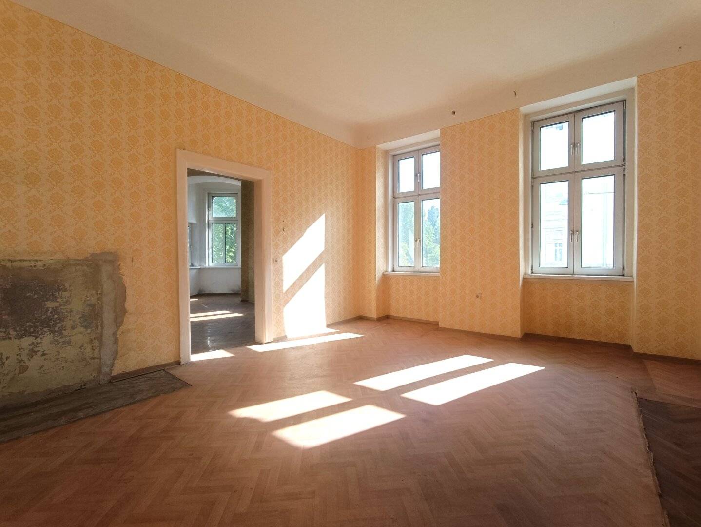 Altbauwohnung mit Grünblick nahe U6 Jägerstraße