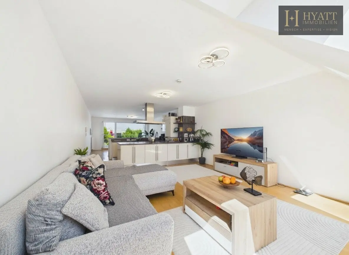 Wohnung mit 42 m² Freiflächen und Garage inklusive