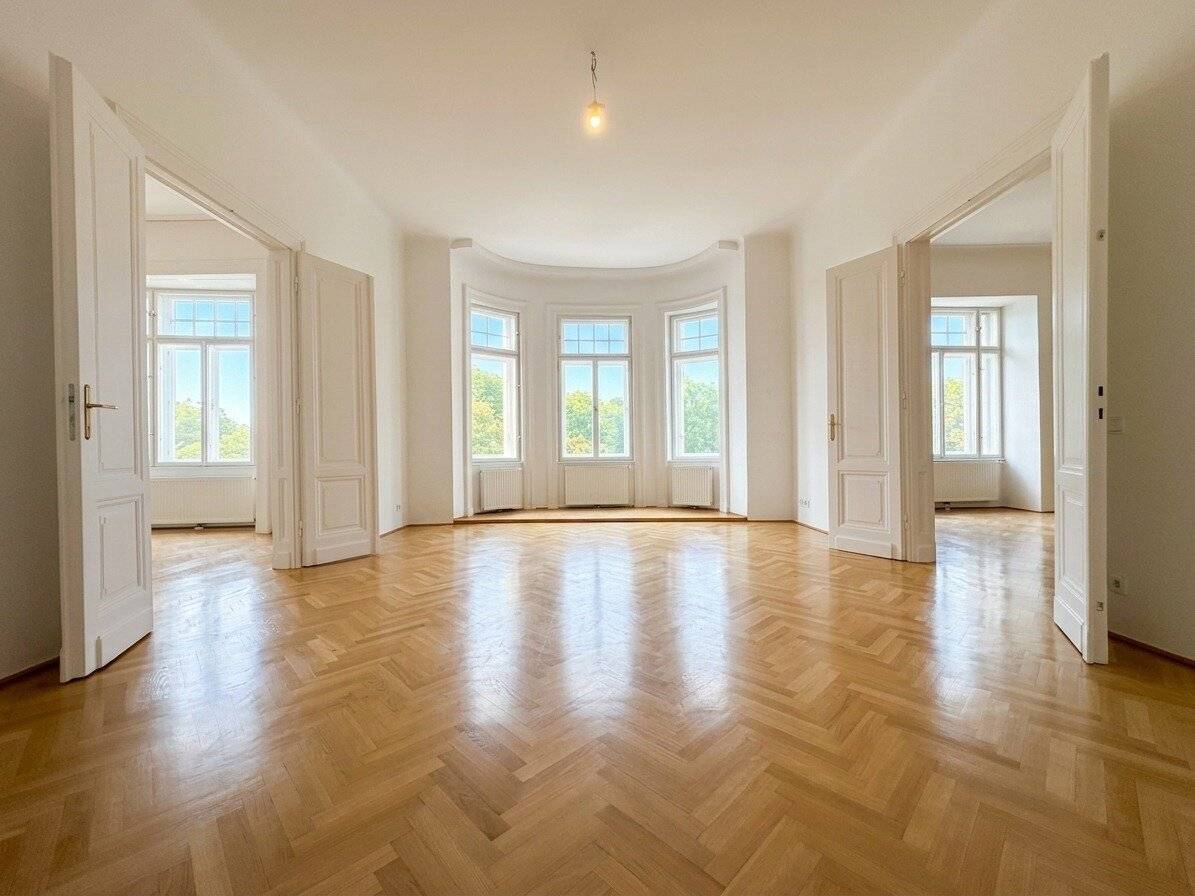 Wohnung nahe Belvedere Schlossgarten mit Aufzug