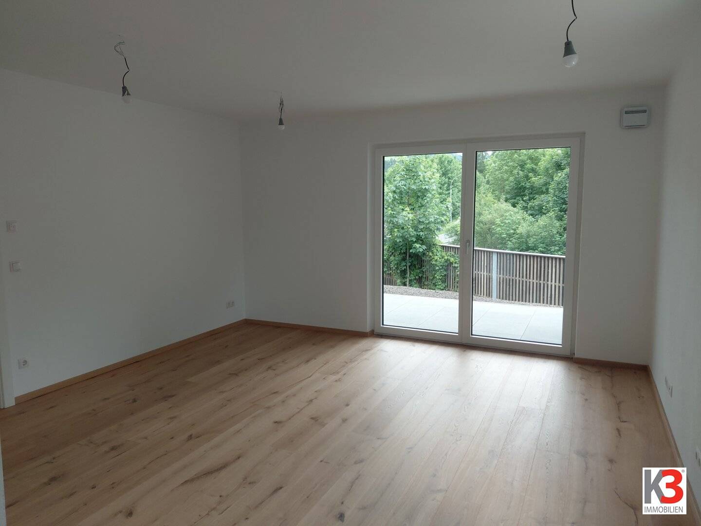 Apartment new build balcony and parking