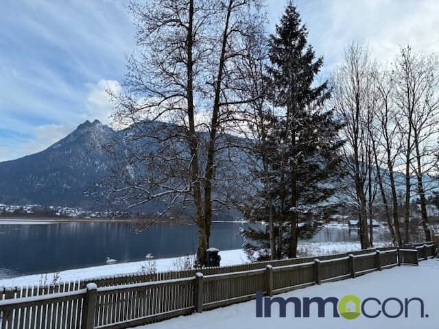 Apartment directly on Hallstättersee