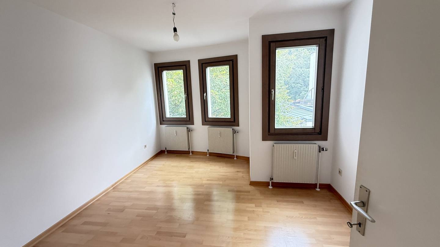 5-Room Maisonette with Two Terraces