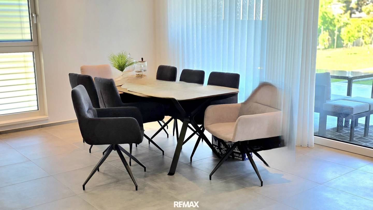 TOP TOP TOP - 6 Zimmer - neuwertig !!!