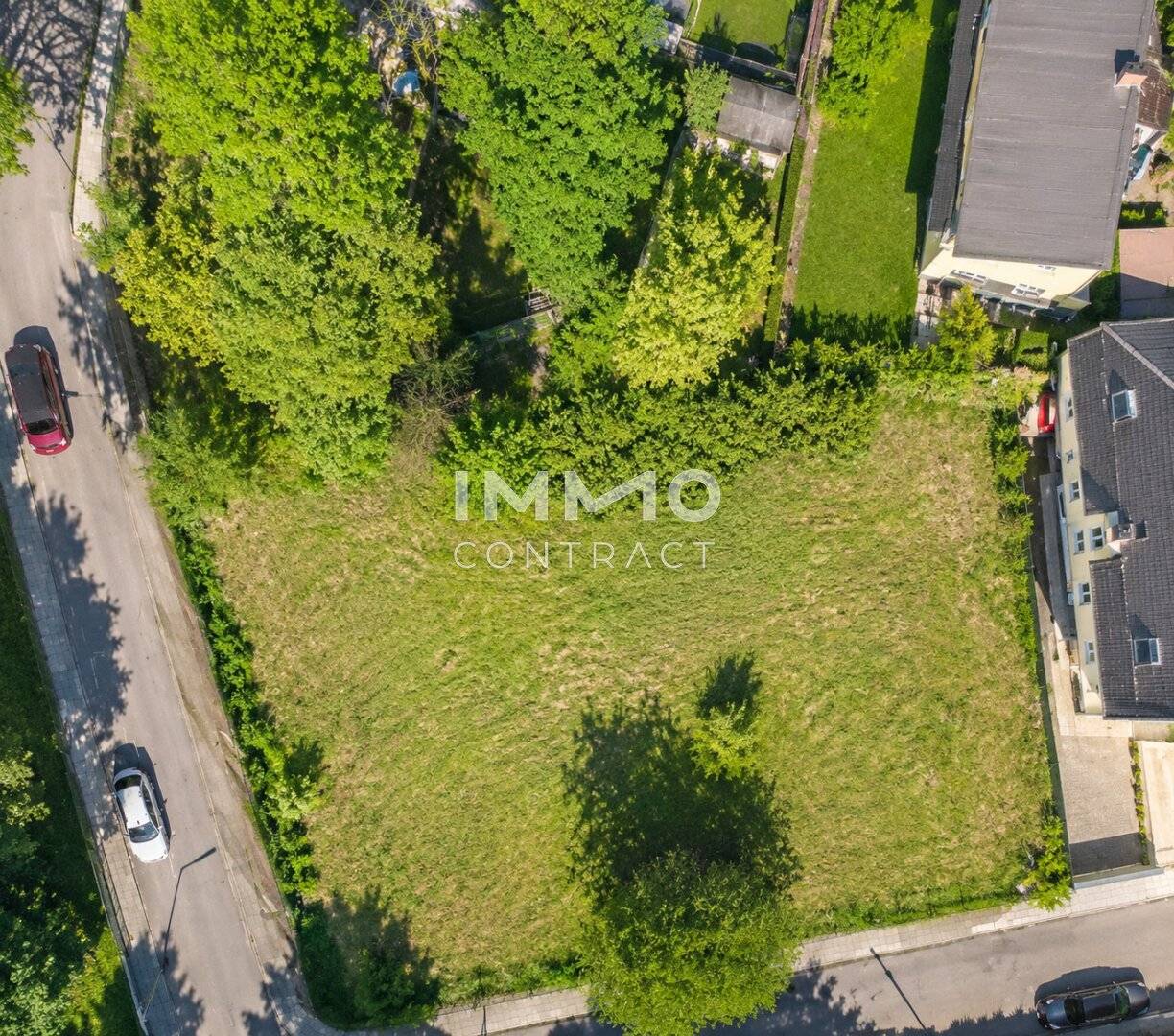 Plot in Vienna Hietzing
