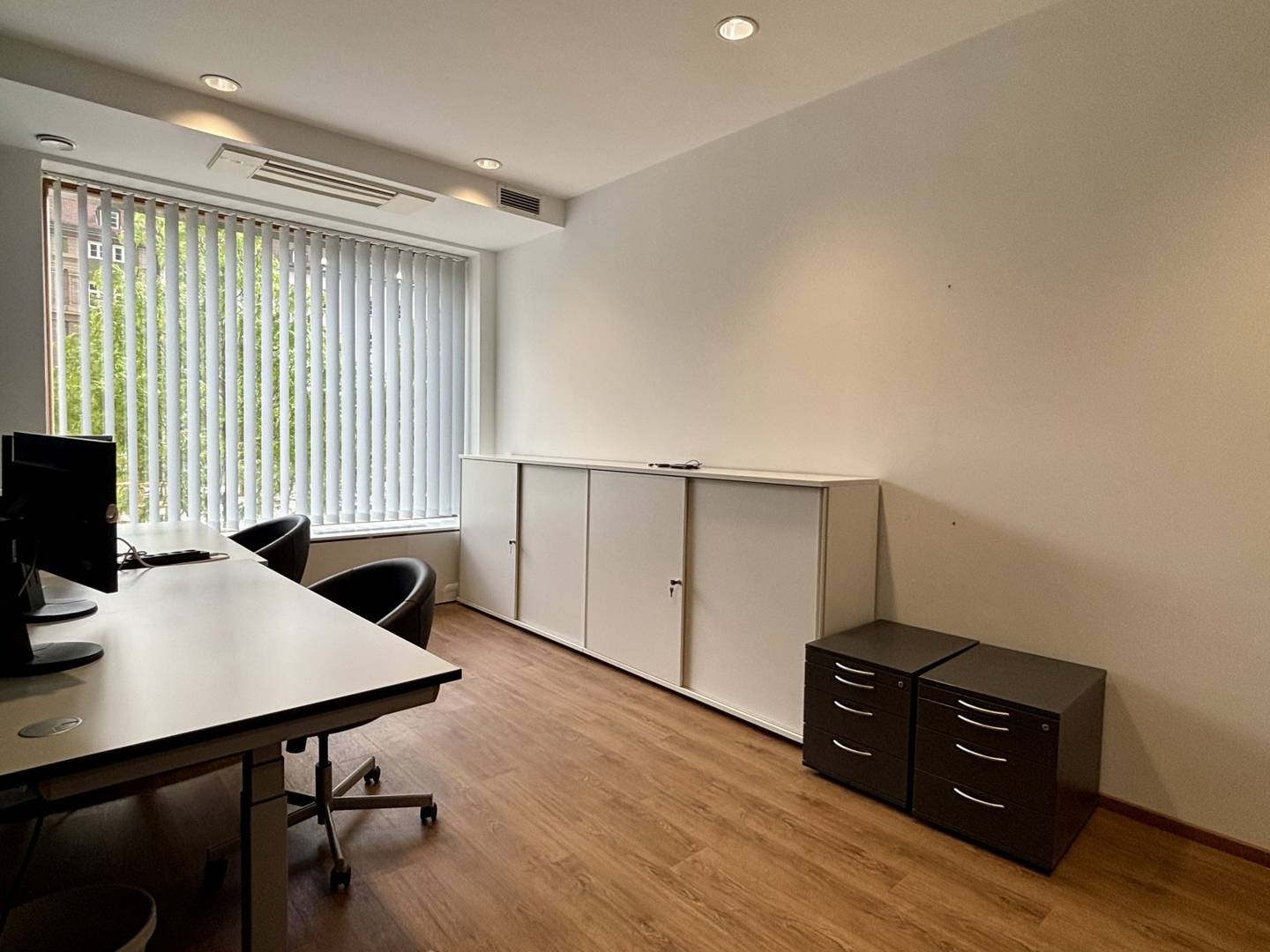 Attractive Commercial Space at Bozner Platz