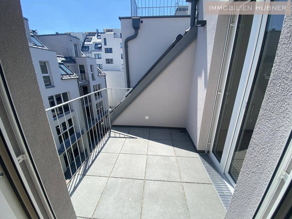 Dachgeschosswohnung new build with terrace
