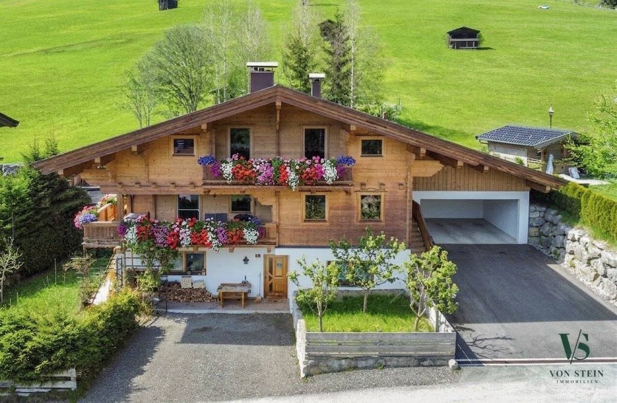 Panoramalage: Ein-/Mehrfamilienhaus in Hopfgarten