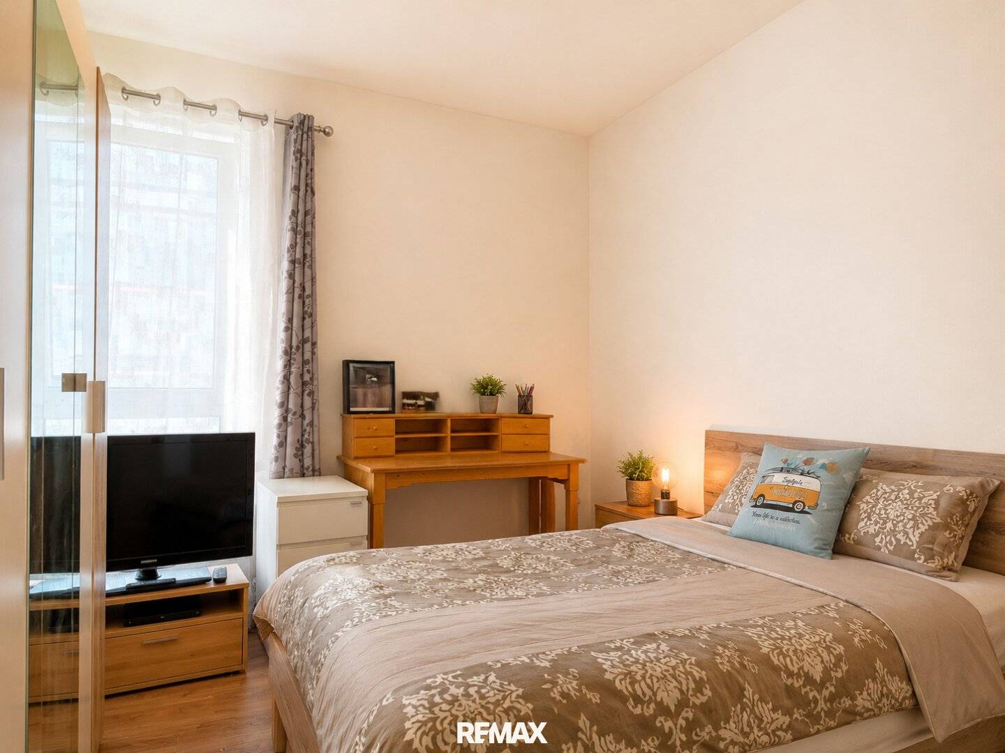 Erdgeschosswohnung im Zentrum mit Balkon