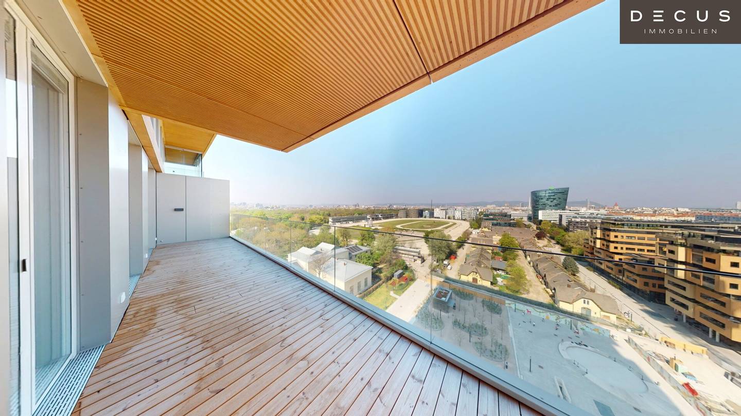Wohnung first occupancy at Grünblick near U2 Stadion loggia