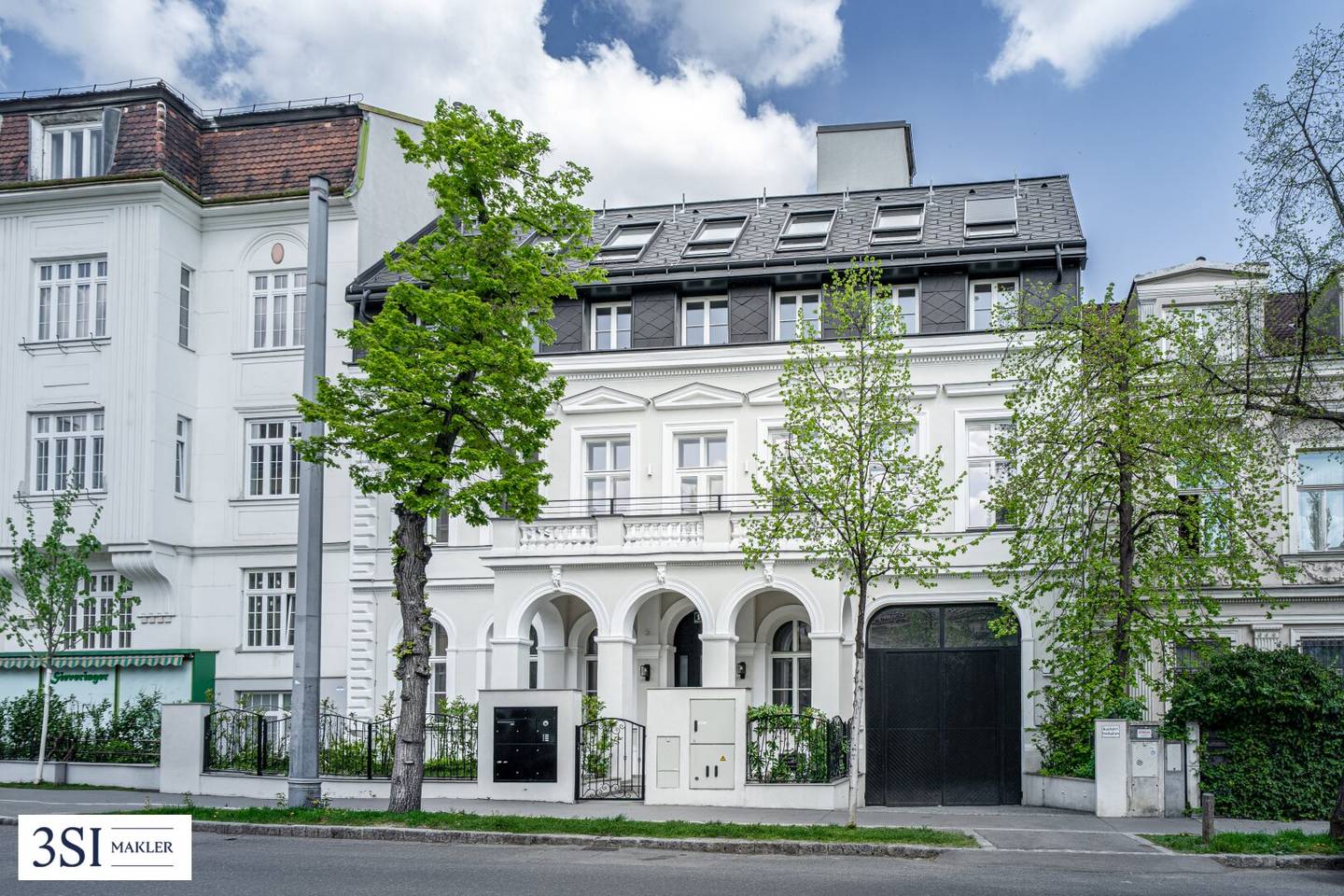 Exklusive Villa mit Pool und Garten in Sievering