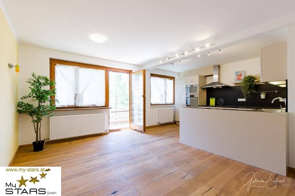 Renovierte 3-Zimmer-Wohnung mit Balkon