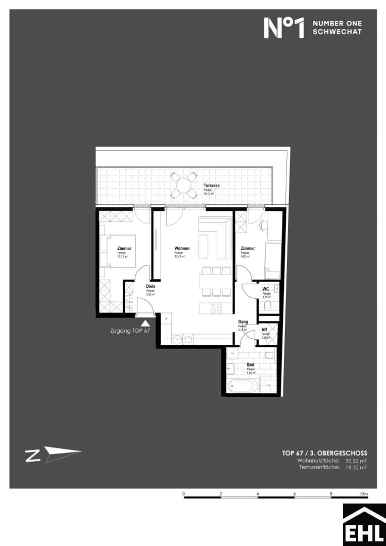 Apartment in central location at main square with terrace