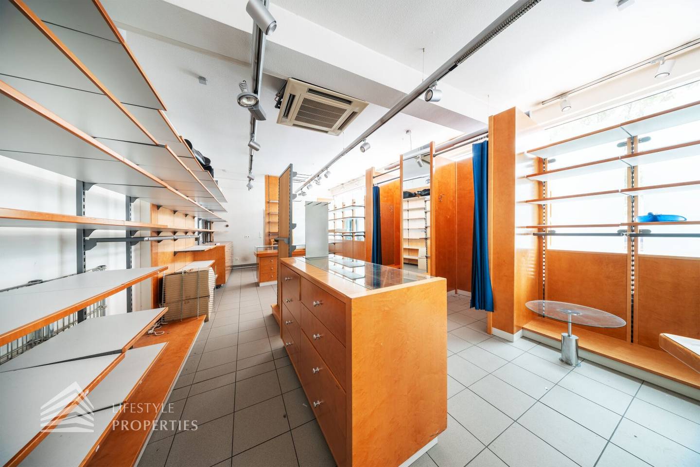 Retail Space in Vienna 12th District, Meidling