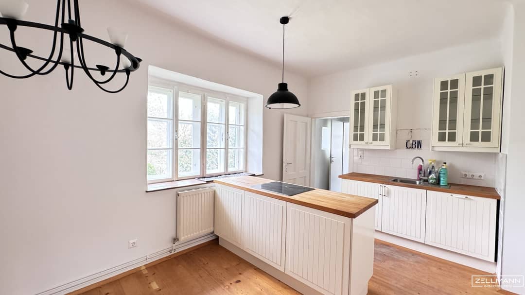 Dachgeschosswohnung mit Gartennutzung ruhige Lage