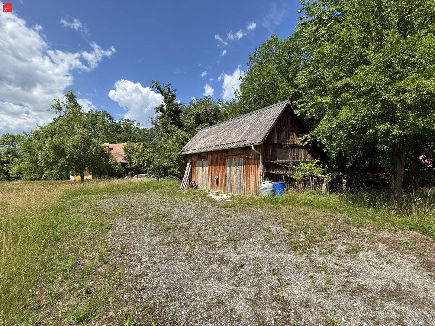 Idyllisches Holzhaus mit großzügigem Grundstück in Wies