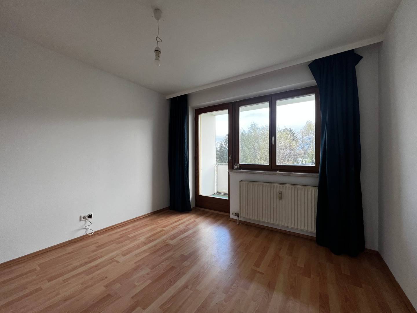 Wohnung mit zwei Zimmern in ruhiger Lage