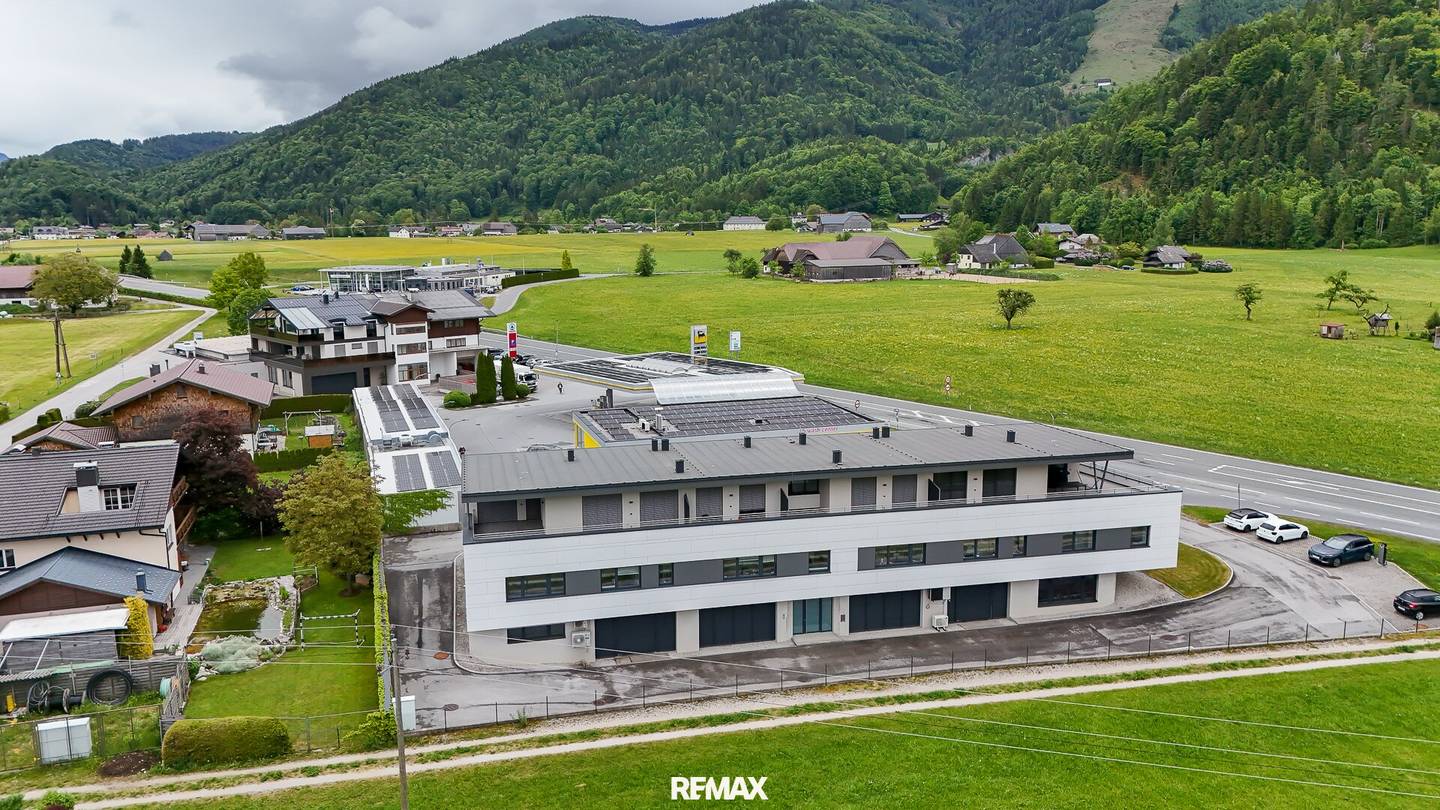 Flexible Commercial Space in Strobl am Wolfgangsee
