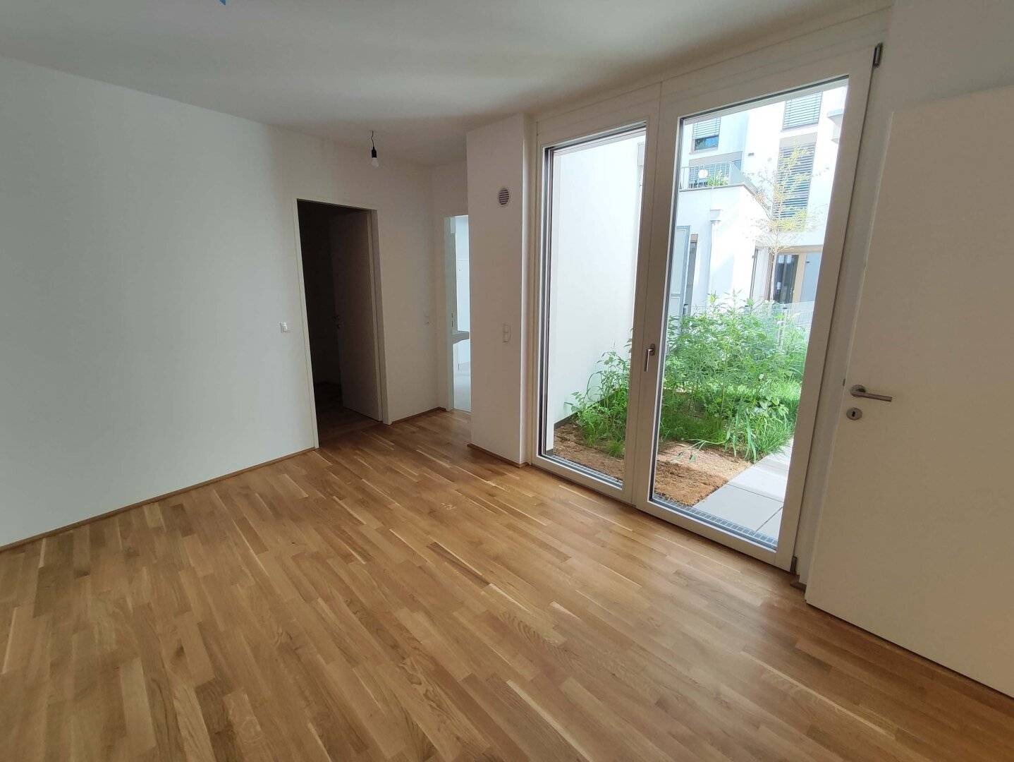 Quiet garden apartment New build 3-room first occupancy with terrace Top 2/2