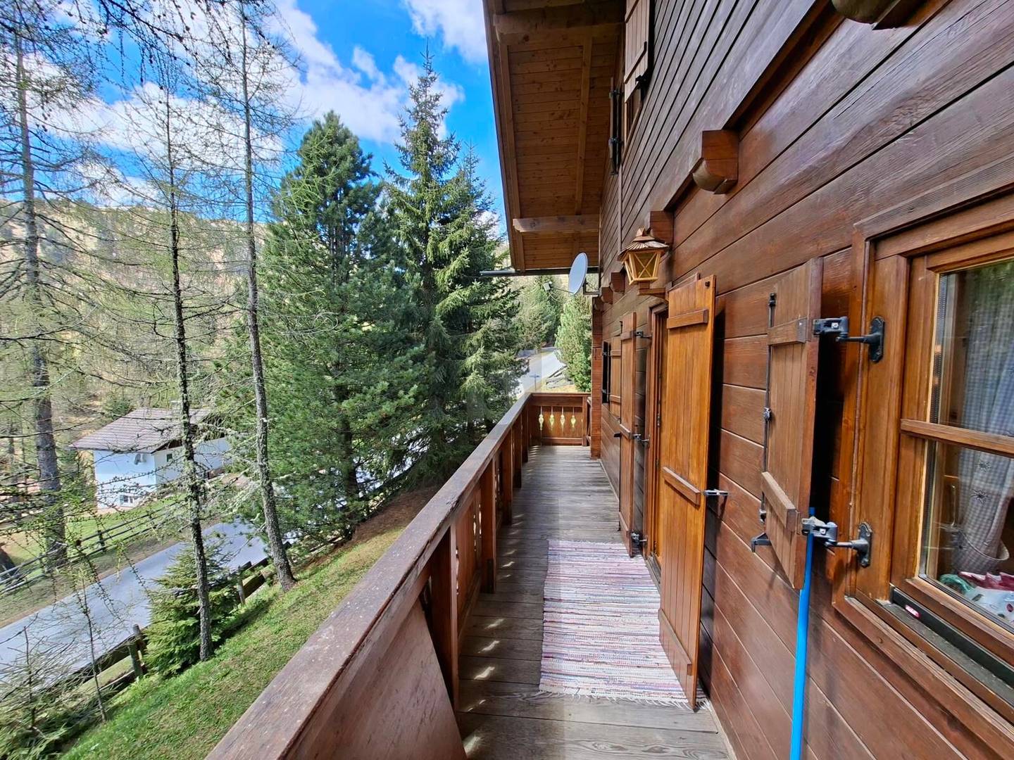 Möblierte Ferienwohnung mit Terrasse in den Nockbergen