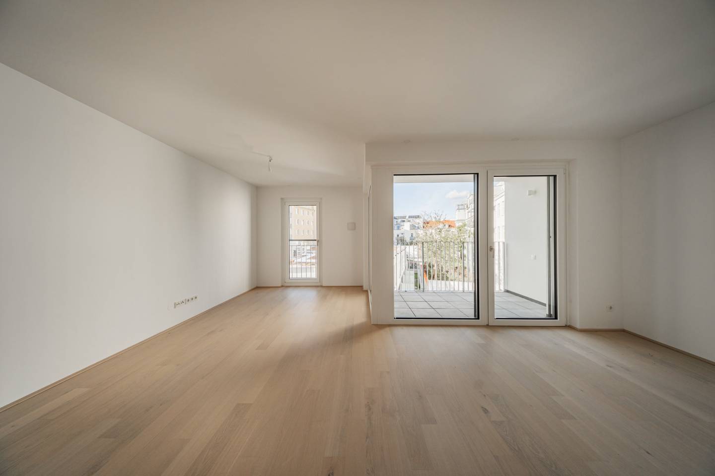 New build apartment with loggia and panoramic view
