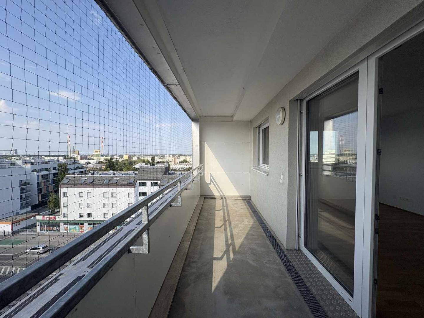 Wohnung loggia and ceiling cooling in Simmering
