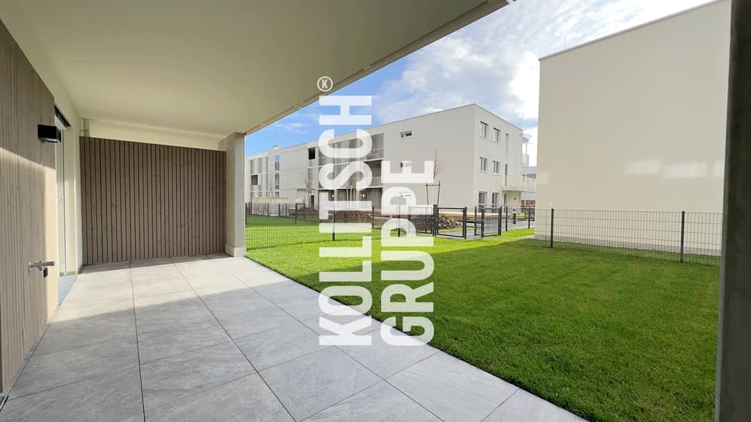 Apartment with private garden and garage parking