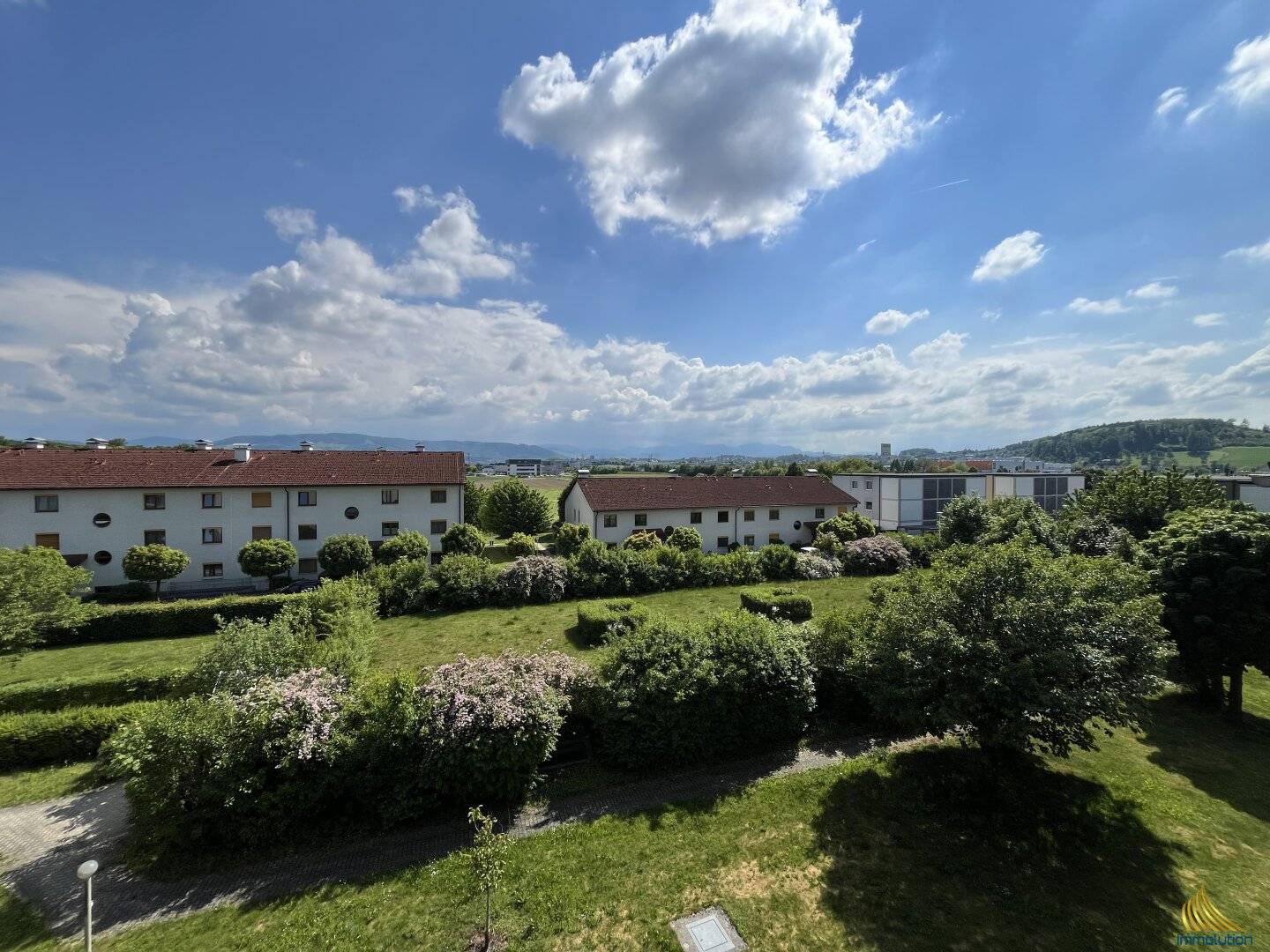 Wohnung mit Garage Loggia ruhiger Lage