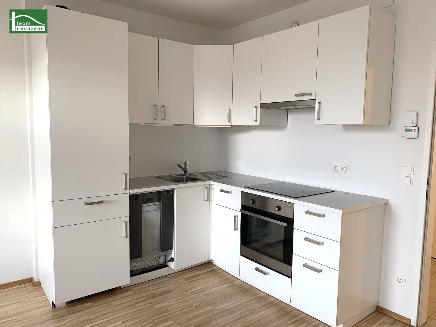 Living in Himberg west-facing 2-room apartment with storage room Available from August