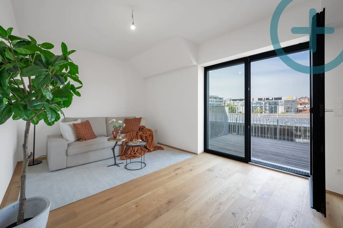 Attic apartment brand new with two terraces